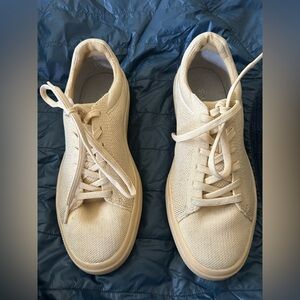 Rothy’s Cream Unisex Sneakers Knit Lifestyle Fashion Walking, Size W 9, M 7.5
